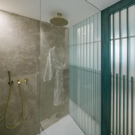 Puente - Private * 马尔韦利亚